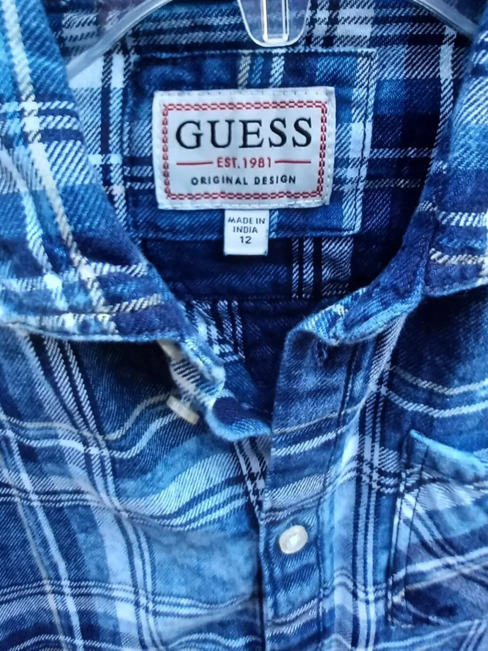 Guess Big Boys Flannel Long Sleeve Button Down Shirt (never worn) Size 12